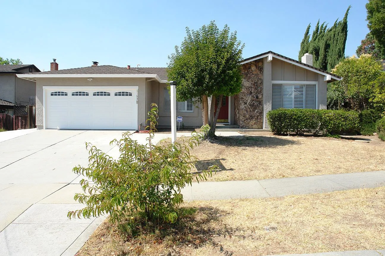 3163 Stimson Way photo 1