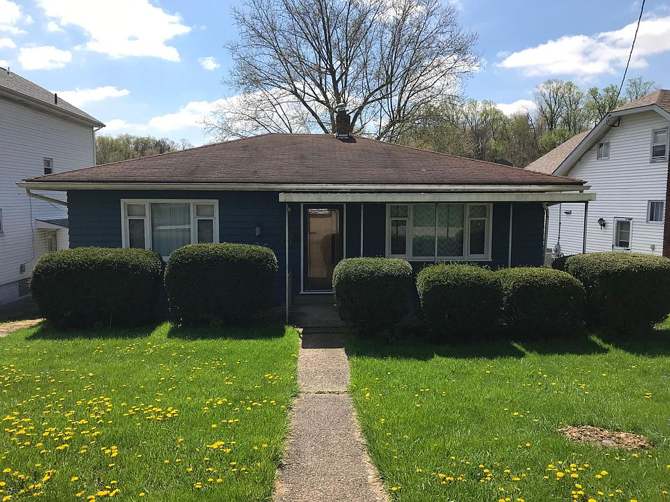1st image of 136 Rosslyn Blvd