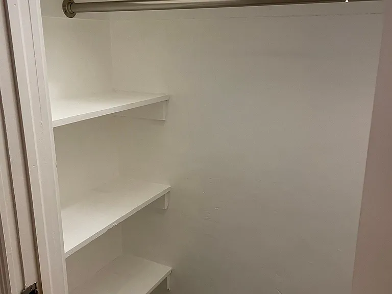 2851 Sheridan Ave #208 — Photo 9