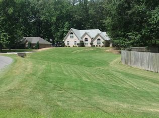 7851 Holly Ridge Dr, Horn Lake, MS 38637