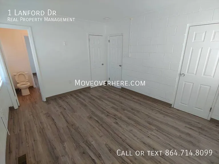 1 Lanford Dr — Photo 8