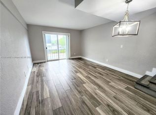 1201 SW 42nd Ave #201, Miami, FL 33134