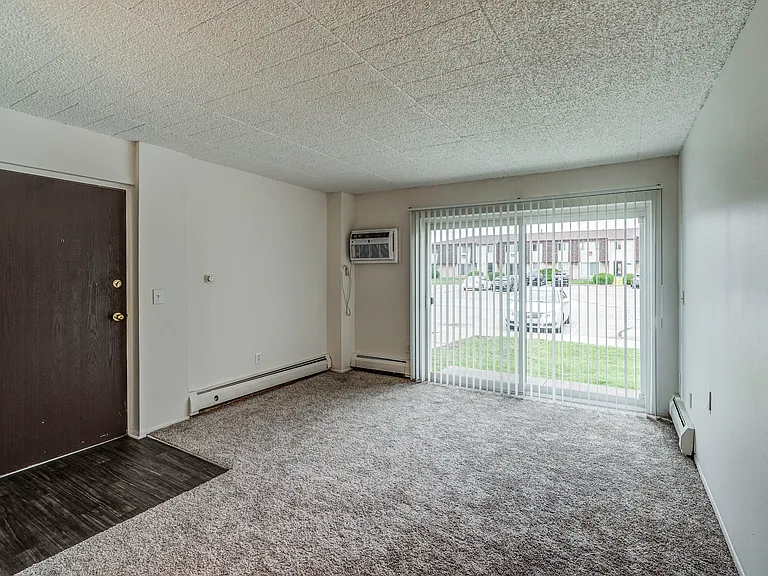 Park Place Apartments — Photo 23