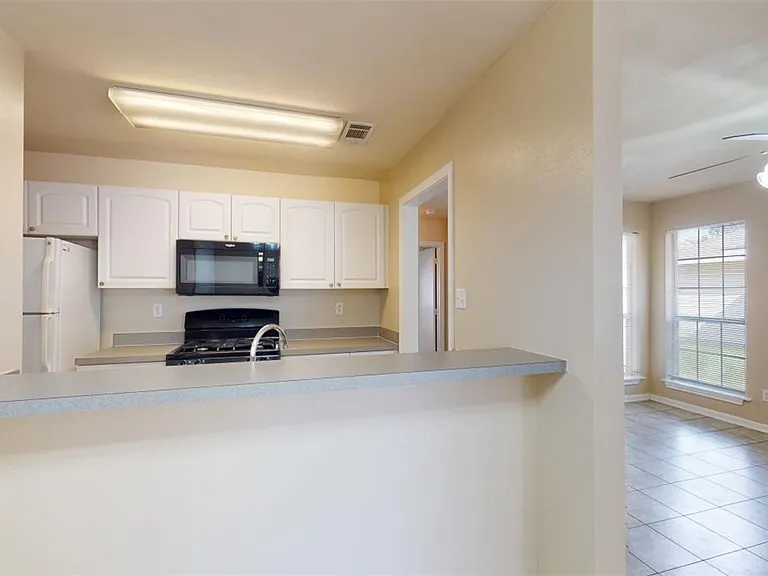 1141 Oney Hervey Dr — Photo 5