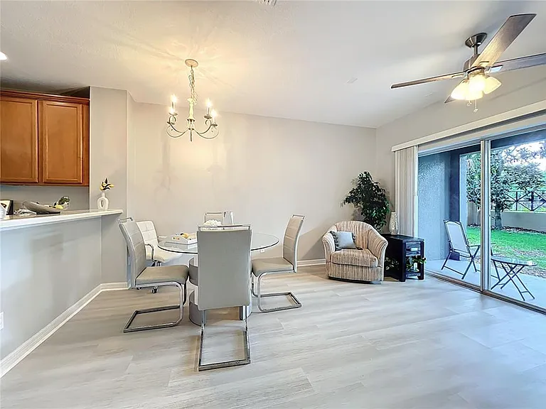 3309 Wilshire Way Rd #3 — Photo 13