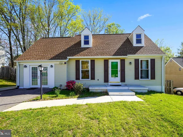 14373 Springbrook Ct, Woodbridge, VA 22193