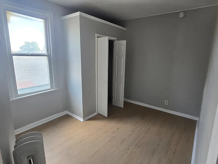 49 Norwood St #3A — Photo 2