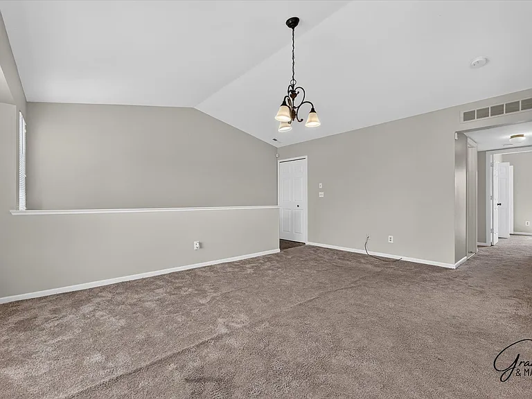 30761 Hidden Pines Ln — Photo 4