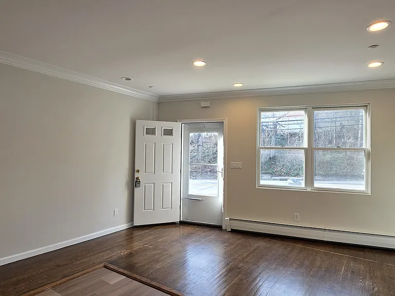 145 Landing Rd #A — Photo 4