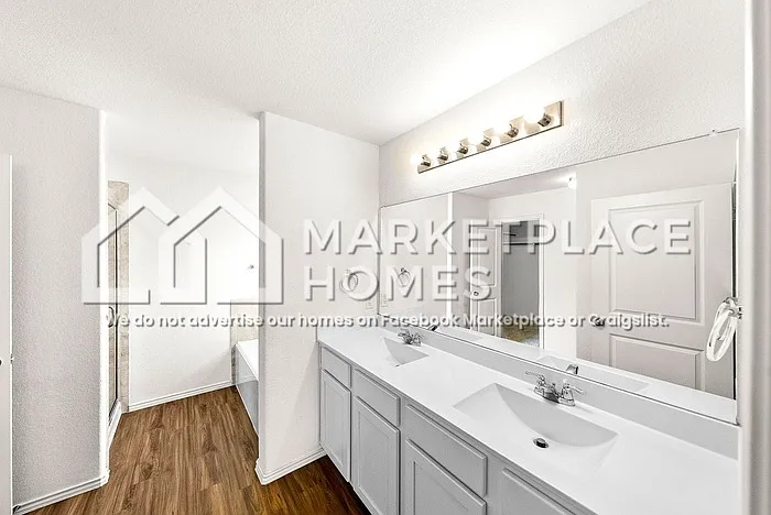 3416 Pauling Loop — Photo 17
