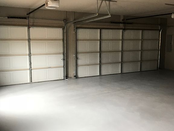 Garage with Finished Floor