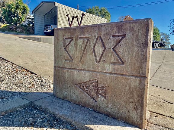 4th image of 3703 Arrowhead St #1652