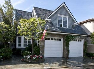 910 Zurich Cir, Newport Beach, CA 92663