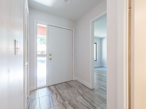 3rd image of 2422 Grand Teton Cir