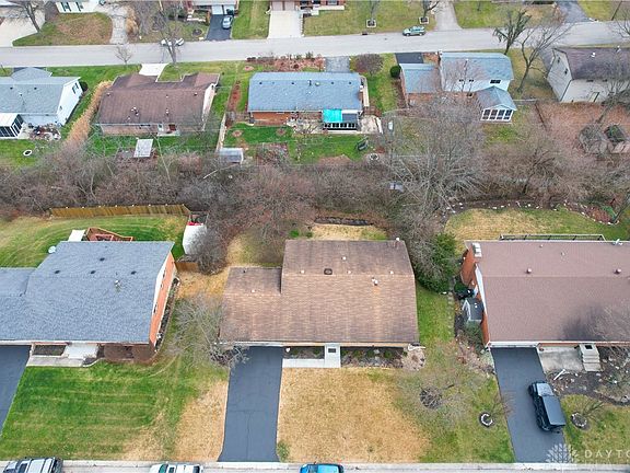 3rd image of 6400 Blossom Park Dr