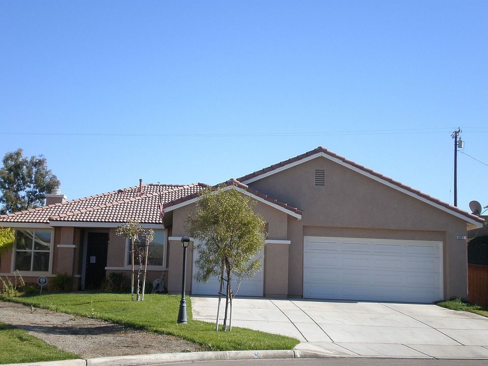 1st image of 33970 Wagon Train Dr