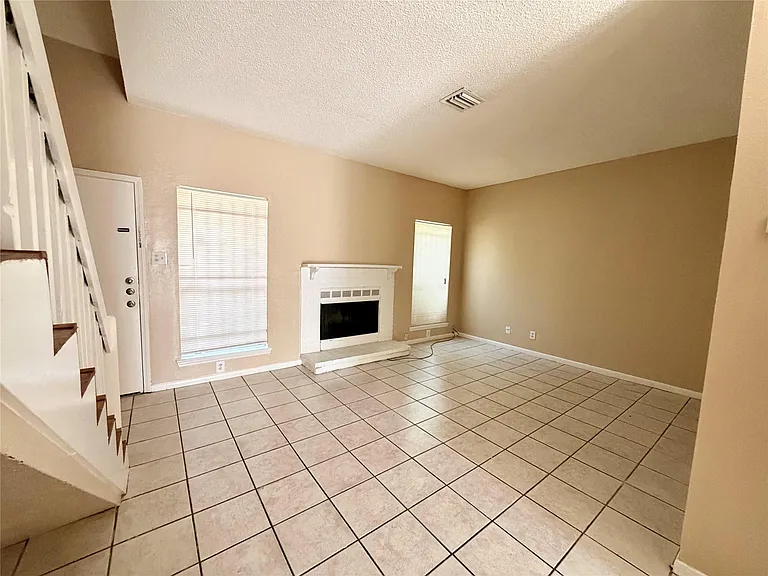 12400 Brookglade Cir #43 — Photo 4