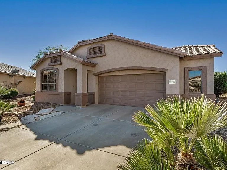 17709 W Sunbelt Dr — Photo 5