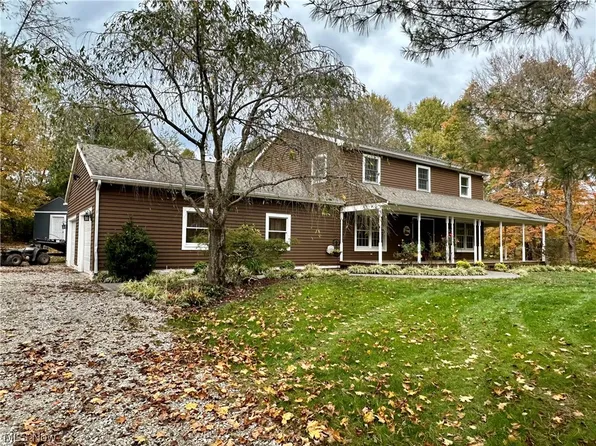 1790 Meldahl Rd, Washington, WV 26181