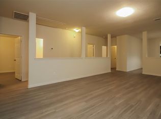 10335 Van Hut Ln, Houston, TX 77044