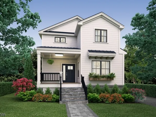 89 Center Ave, Chatham Boro, NJ 07928