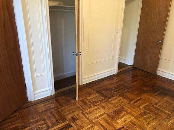 2nd image of 382 E 31st St #3I