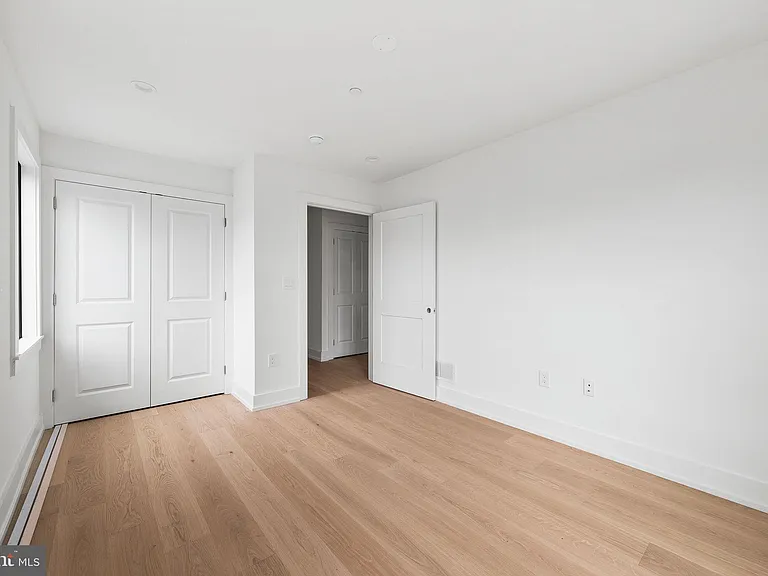 706 Latona St #J — Photo 23