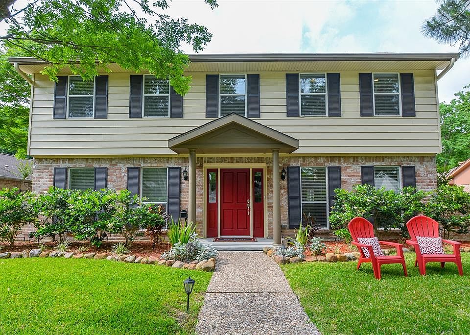 1st image of 10711 Candlewood Dr
