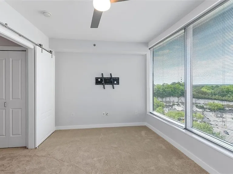 3338 Peachtree Rd NE #1104 — Photo 20