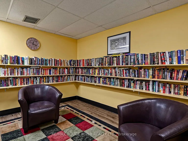 92 Church St S #1106 — Photo 39