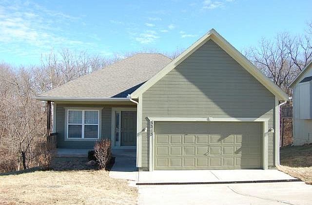 1st image of 3313 N 103rd Ct