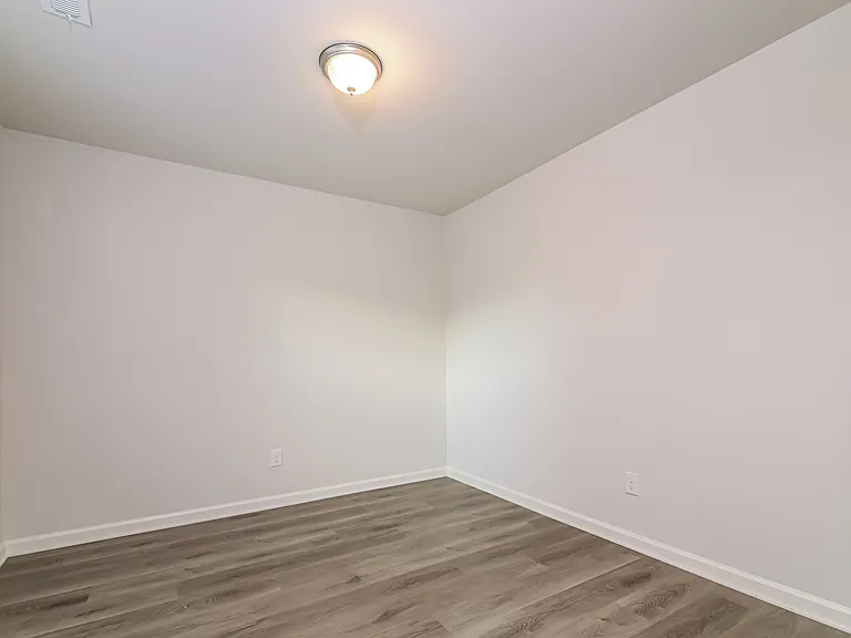 2400 Harbor Cv SW — Photo 13