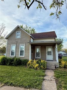 914 Des Moines St, Burlington, KS, 66839
