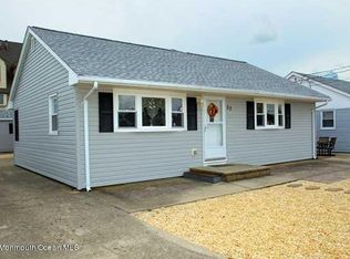23 22nd Ave, Seaside Park, NJ 08752