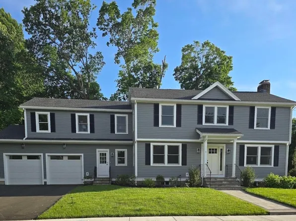 31 Greenpark, Newton, MA 02458