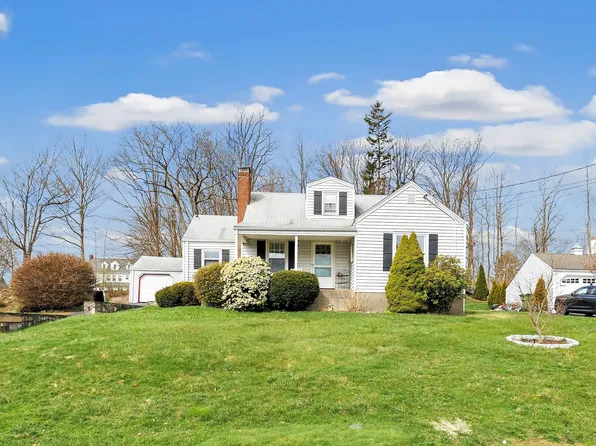 667 Garden Street, Trumbull, CT 06611