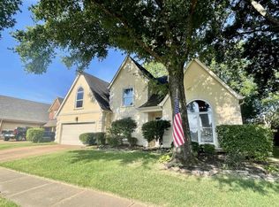 83 McCall Dr, Collierville, TN 38017