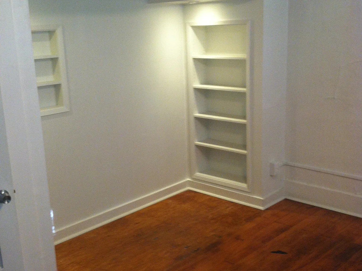 Studio, 500 sqft, $1,525 — Photo 2