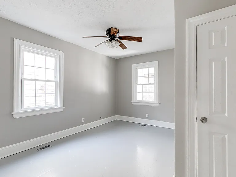 3621 Benton Ave — Photo 14