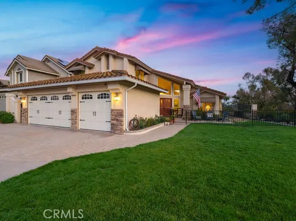 28952 Santiago Peak Ln, Trabuco Canyon, CA 92679