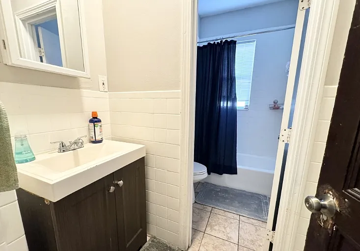 692 Columbia Rd #3A — Photo 9