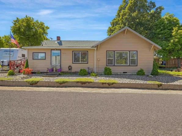 238 Hillcrest Rd, Lewiston, ID 83501