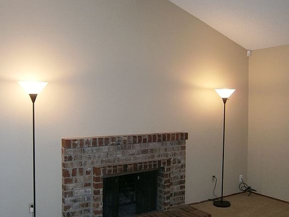 3rd image of 9444 Americana Way