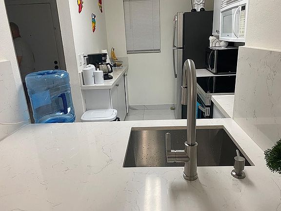 3rd image of 231 NW 109th Ave APT 213