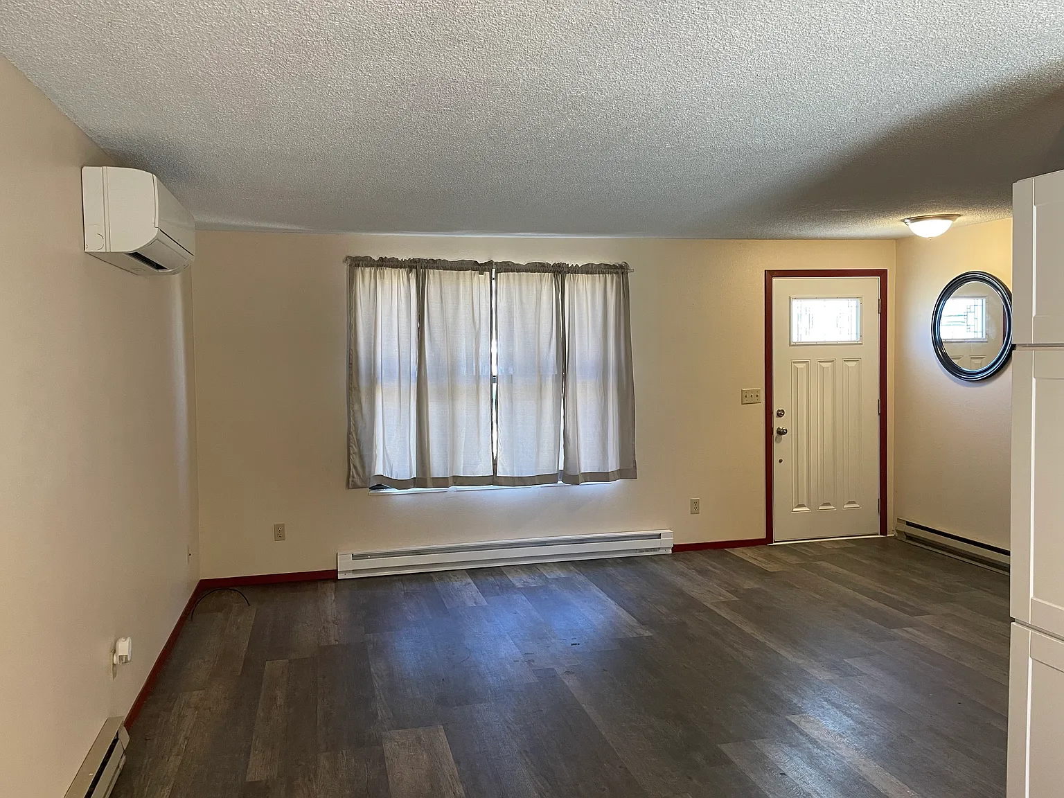 2 bed, 960 sqft, $1,850 — Photo 1
