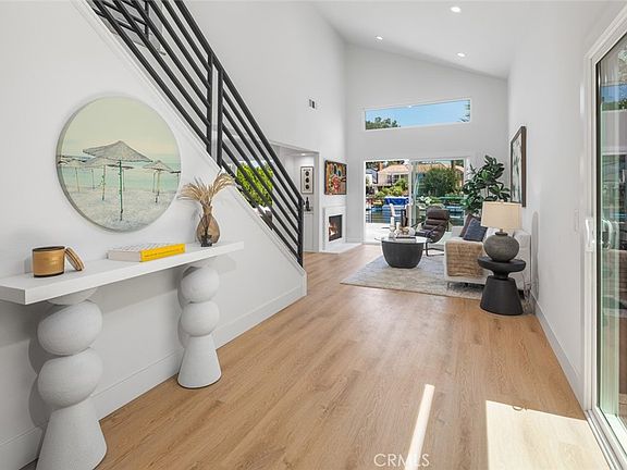 3rd image of 22627 Lakeside Ln