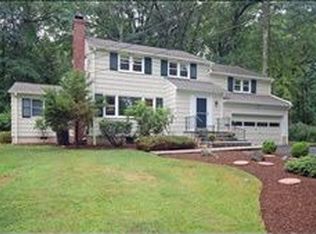 76 Orchard Ln, Berkeley Heights, NJ 07922