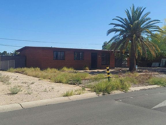 3rd image of 6445 E Calle Castor