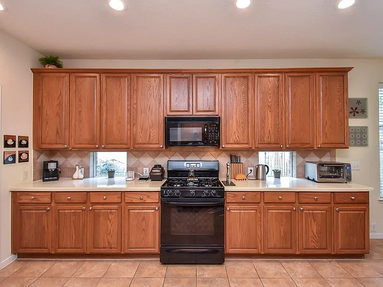 1211 Deerbrook Dr — Photo 14