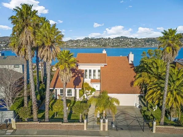 142 Great Circle Dr, Mill Valley, CA 94941